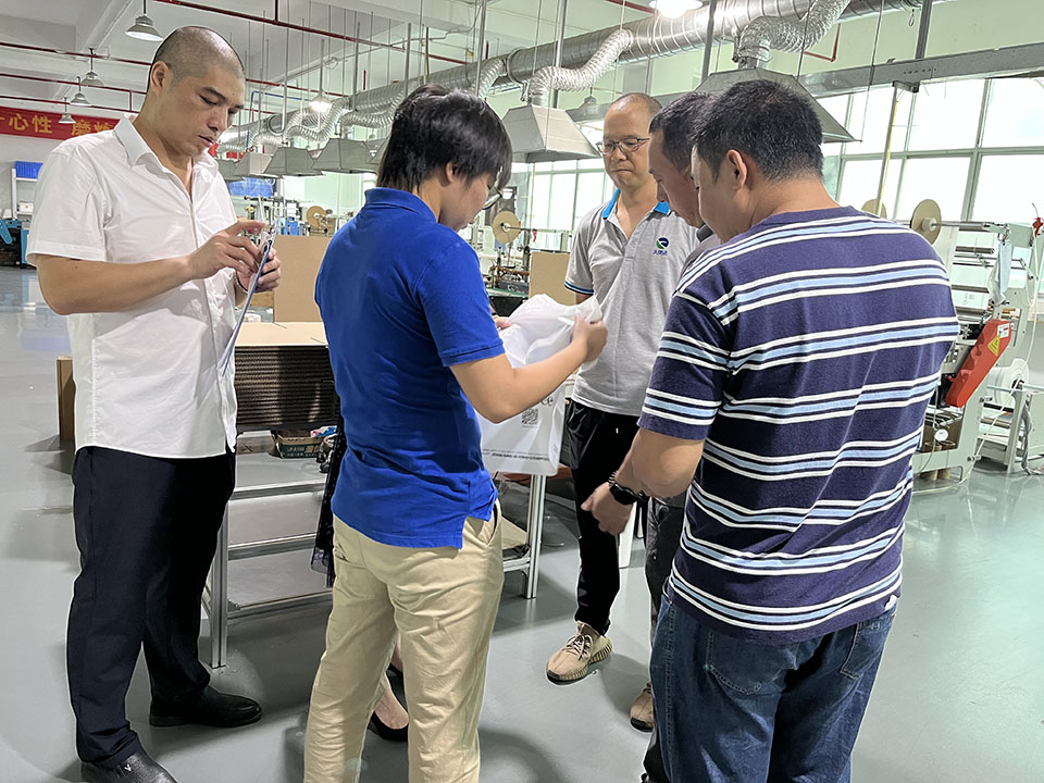 歡迎小米公司最后驗廠環(huán)節(jié)！(圖2)